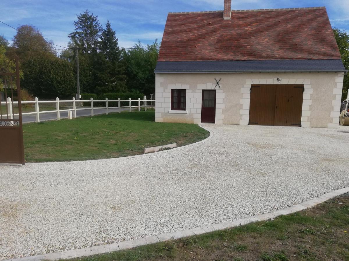 Gite De La Roche La Croix-en-Touraine Exterior foto